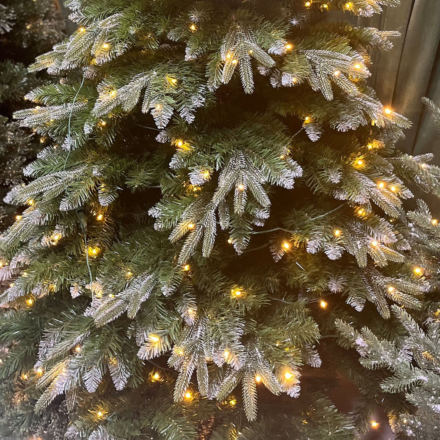 7 FT Pre-Lit PE Christmas Tree ,350 Lights and PE Branch 1249 Tips, Hinged Artificial Holiday Xmas Christmas Decoration, Metal Base Stand, Green