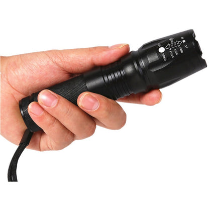 LED Flashlight, 2000 High Lumens Tactical Flashlights, Zoomable and Water Resistant, 5 Light Modes, Super Bright Flashlights for Camping and Emergency